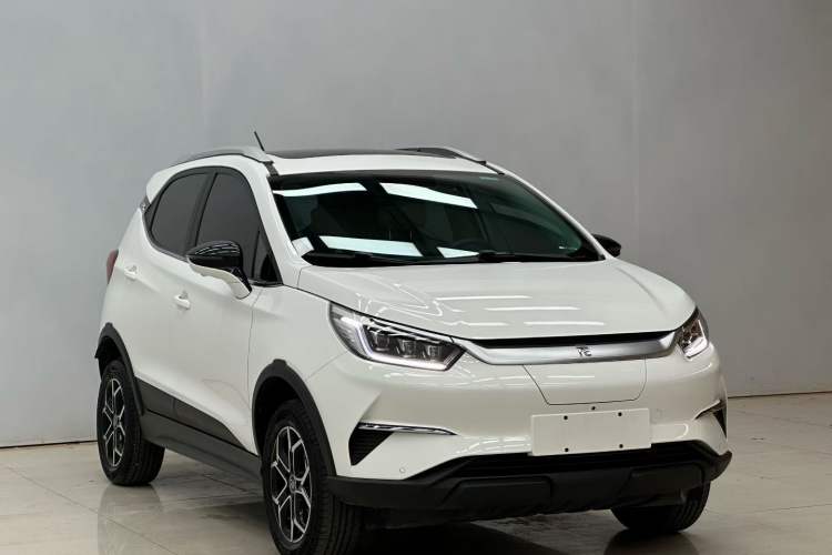 Used BYD Yuan Pro 2021 401 km Deluxe Version Exterior 1