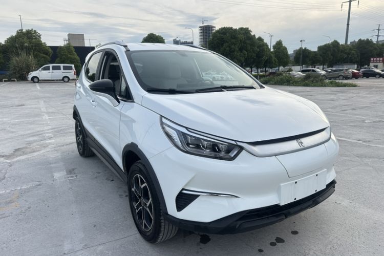 Used BYD Yuan Pro 2021 401 km Luxury Version Exterior 2