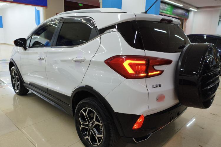 Used BYD Yuan Pro 2021 401 km Deluxe Version Exterior 2