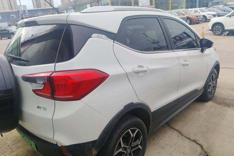 Used BYD Yuan Pro 2021 401 km Luxury Version Exterior 3