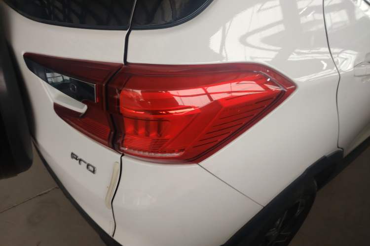 Used BYD Yuan Pro 2021 401 km Luxury Version Exterior 3
