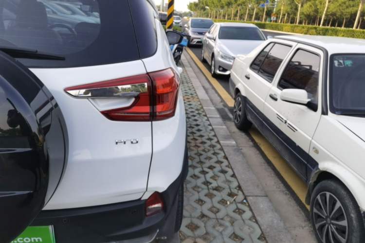 Used BYD Yuan Pro 2021 401 km Deluxe Version Exterior 3