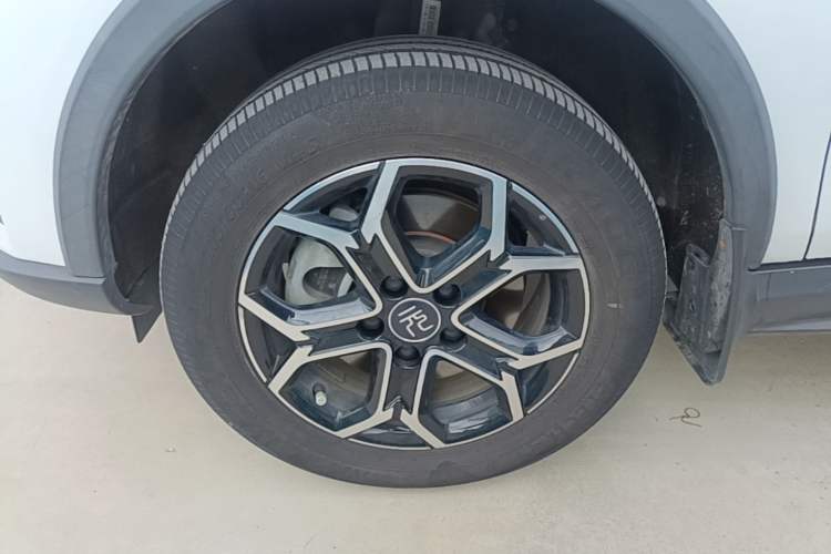 Used BYD Yuan Pro 2021 401 km Deluxe Version Exterior 4