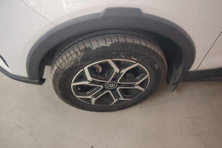 Used BYD Yuan Pro 2021 401 km Luxury Version Exterior 4