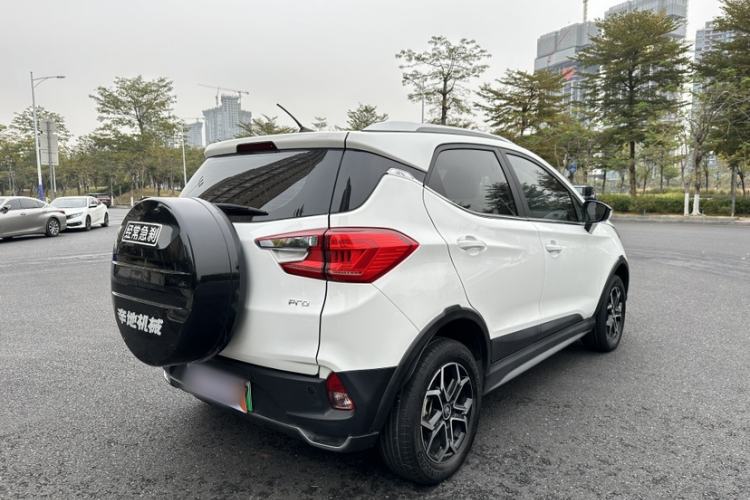 Used BYD Yuan Pro 2021 401 km Deluxe Version Exterior 4