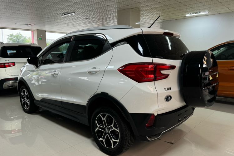 Used BYD Yuan Pro 2021 401 km Luxury Version Exterior 4