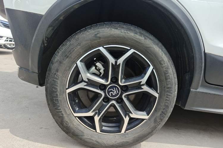 Used BYD Yuan Pro 2021 401 km Deluxe Version Exterior 5