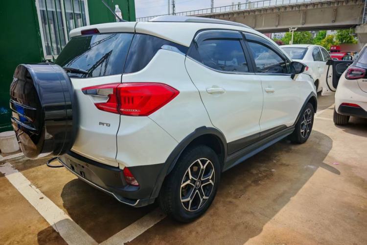 Used BYD Yuan Pro 2021 401 km Luxury Version Exterior 5