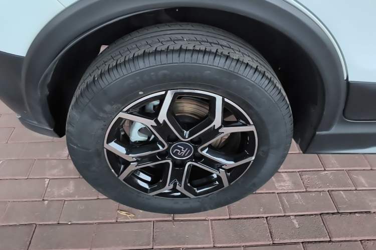 Used BYD Yuan Pro 2021 401 km Deluxe Version Exterior 5