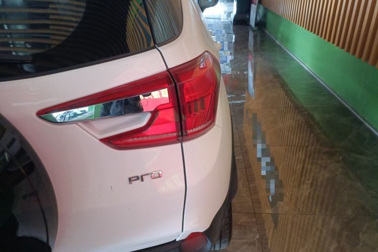 Used BYD Yuan Pro 2021 401 km Deluxe Version Exterior 6