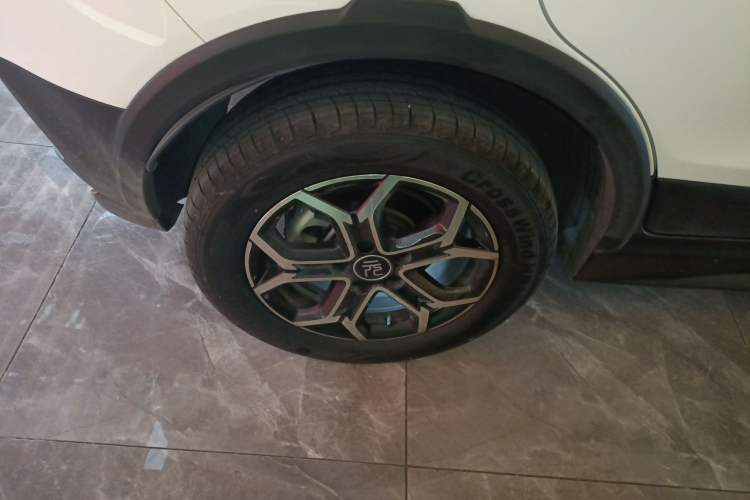 Used BYD Yuan Pro 2021 401 km Deluxe Version Exterior 8