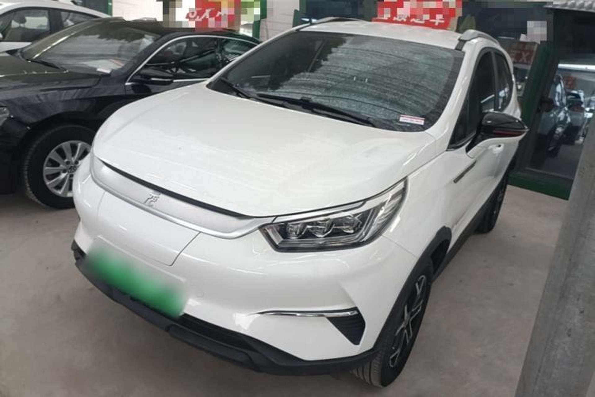 Used BYD Yuan Pro 2021 401 km Luxury Version Front Left 45 Deg
