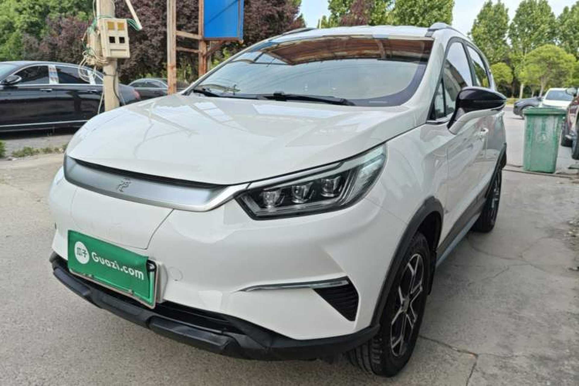 Used BYD Yuan Pro 2021 401 km Luxury Version Front Left 45 Deg