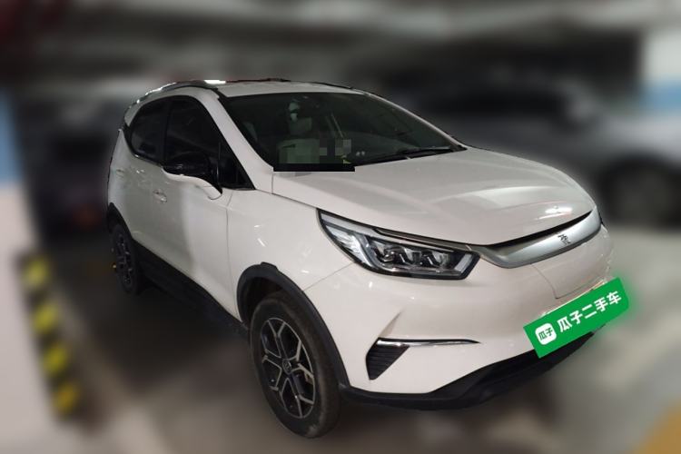 Used BYD Yuan Pro 2021 401 km Luxury Version Front Right 45 Deg