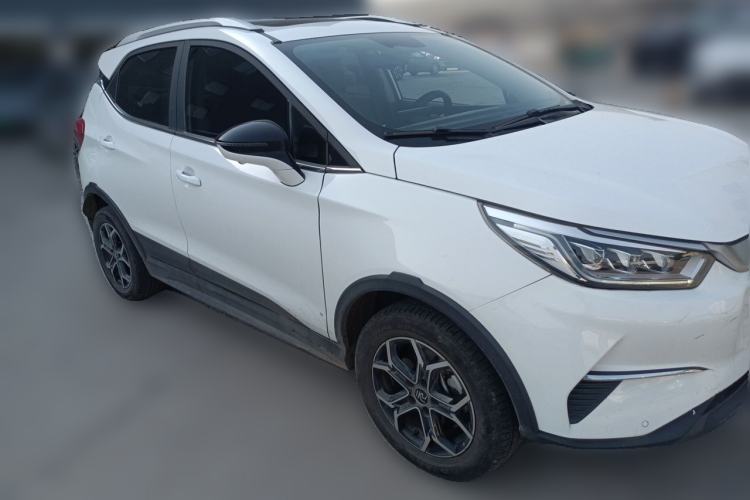 Used BYD Yuan Pro 2021 401 km Deluxe Version Front Right 45 Deg