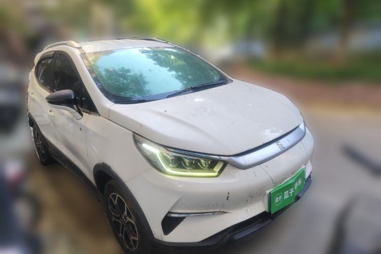 Used BYD Yuan Pro 2021 "Love for a Lifetime" Edition Front Right 45 Deg