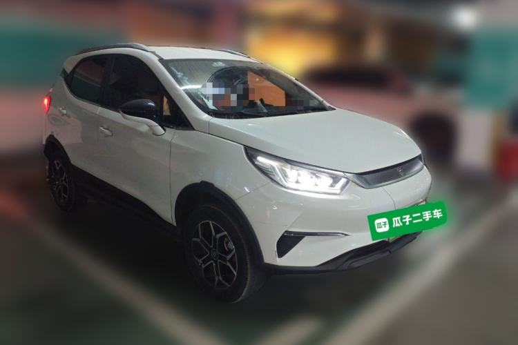 Used BYD Yuan Pro 2021 401 km Luxury Version Front Right 45 Deg