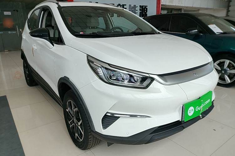 Used BYD Yuan Pro 2021 401 km Deluxe Version Front Right 45 Deg