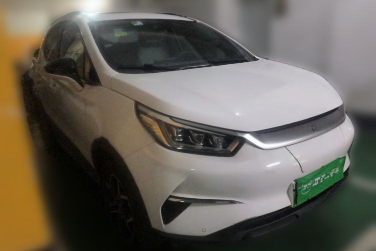 Used BYD Yuan Pro 2021 401 km Deluxe Version Front Right 45 Deg