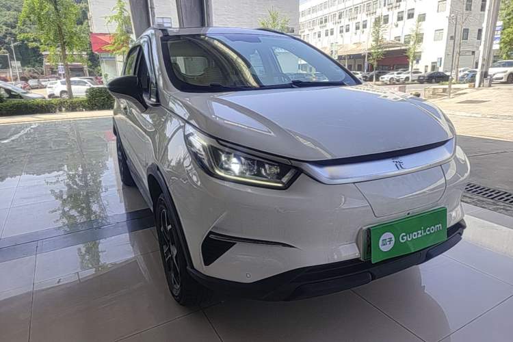 Used BYD Yuan Pro 2021 Lifetime Edition Front Right 45 Deg