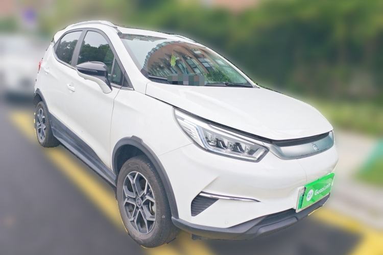 Used BYD Yuan Pro 2021 401 km Deluxe Version Front Right 45 Deg