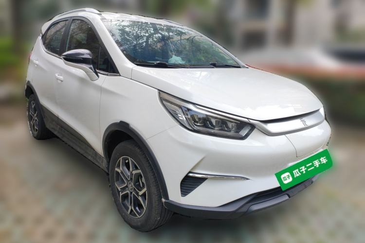 Used BYD Yuan Pro 2021 401 km Luxury Version Front Right 45 Deg