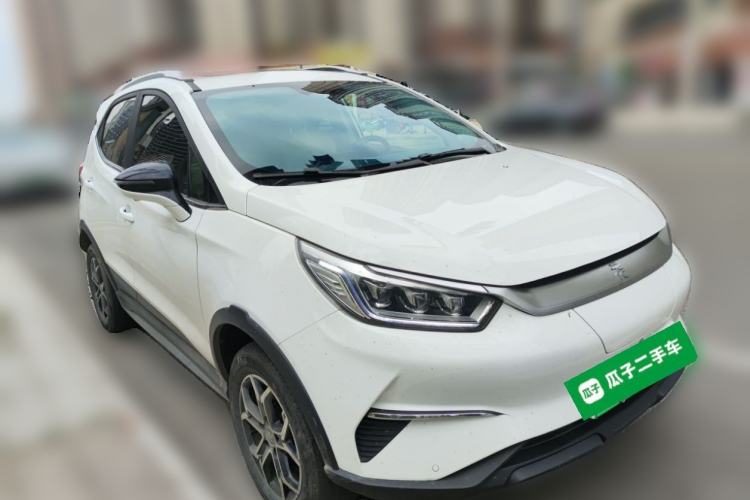 Used BYD Yuan Pro 2021 401 km Deluxe Version Front Right 45 Deg