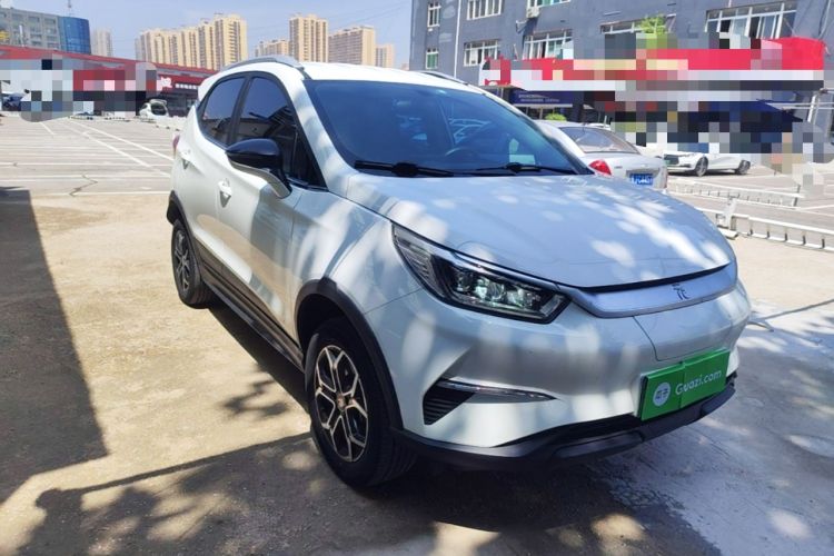 Used BYD Yuan Pro 2021 401 km Luxury Version Front Right 45 Deg