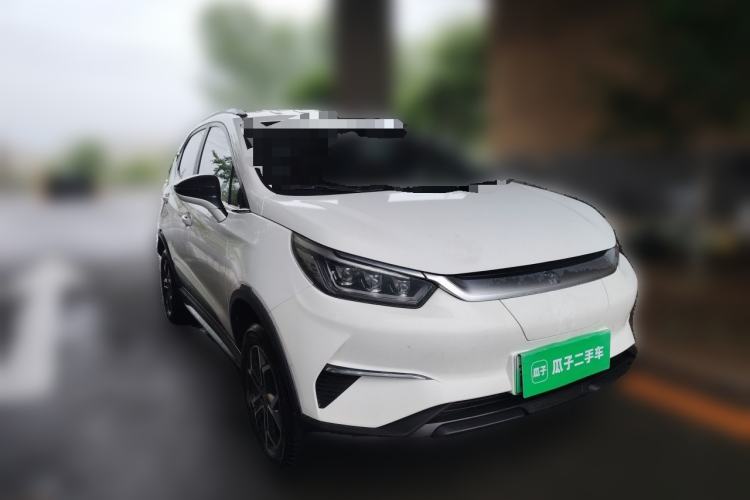 Used BYD Yuan Pro 2021 401 km Luxury Version Front Right 45 Deg