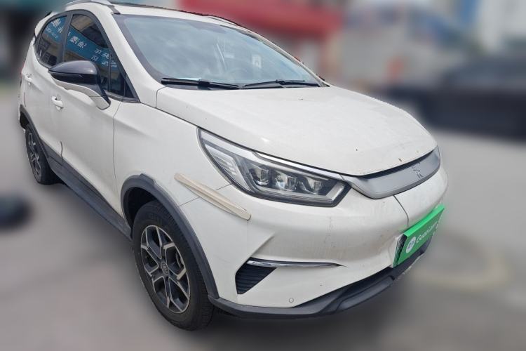 Used BYD Yuan Pro 2021 401 km Deluxe Version Front Right 45 Deg