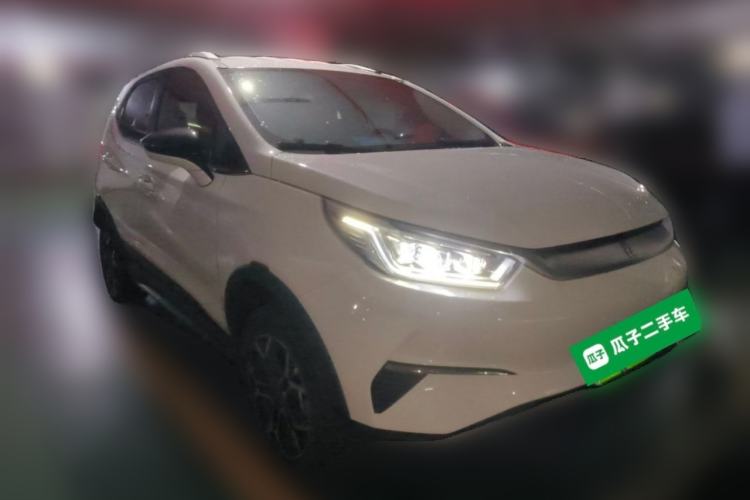 Used BYD Yuan Pro 2021 401 km Luxury Version Front Right 45 Deg