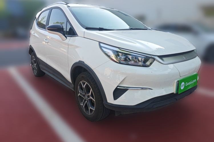 Used BYD Yuan Pro 2021 401 km Luxury Version Front Right 45 Deg