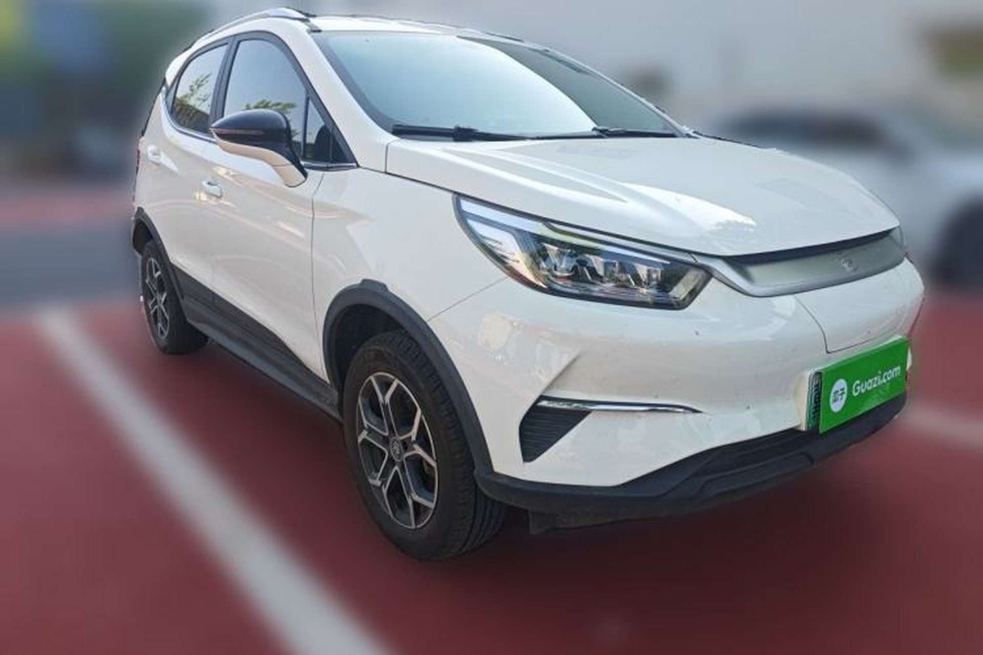 Used BYD Yuan Pro 2021 401 km Luxury Version Front Right 45 Deg