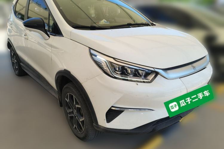 Used BYD Yuan Pro 2021 401 km Deluxe Version Front Right 45 Deg