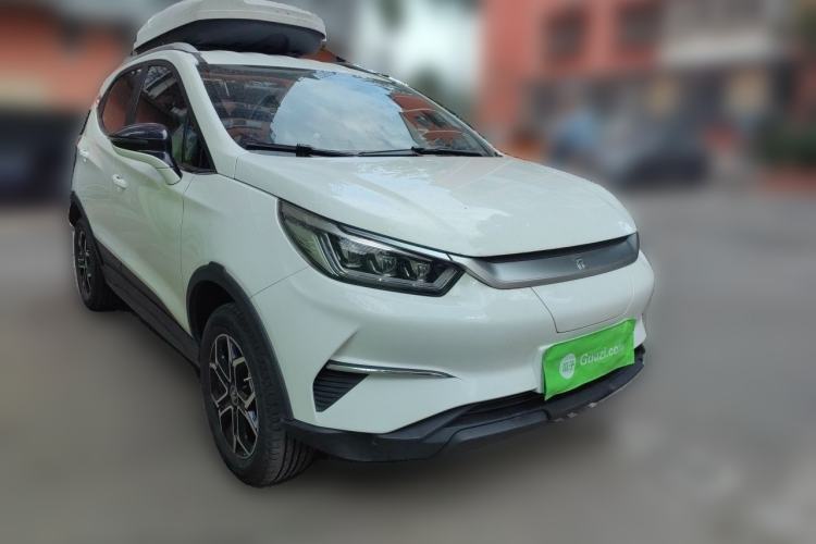 Used BYD Yuan Pro 2021 401 km Luxury Version Front Right 45 Deg