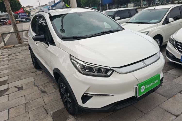 Used BYD Yuan Pro 2021 "Love for a Lifetime" Edition Front Right 45 Deg