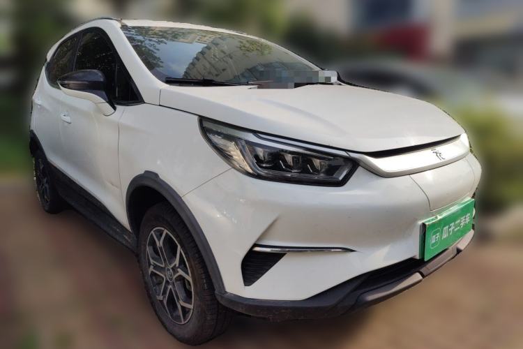 Used BYD Yuan Pro 2021 401 km Luxury Version Front Right 45 Deg