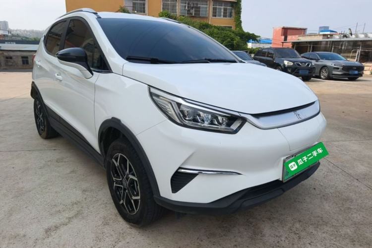 Used BYD Yuan Pro 2021 401 km Luxury Version Front Right 45 Deg