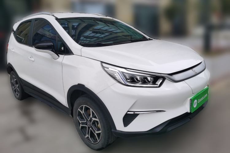 Used BYD Yuan Pro 2021 401 km Luxury Version Front Right 45 Deg