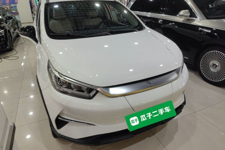 Used BYD Yuan Pro 2021 401 km Luxury Version Front Right 45 Deg