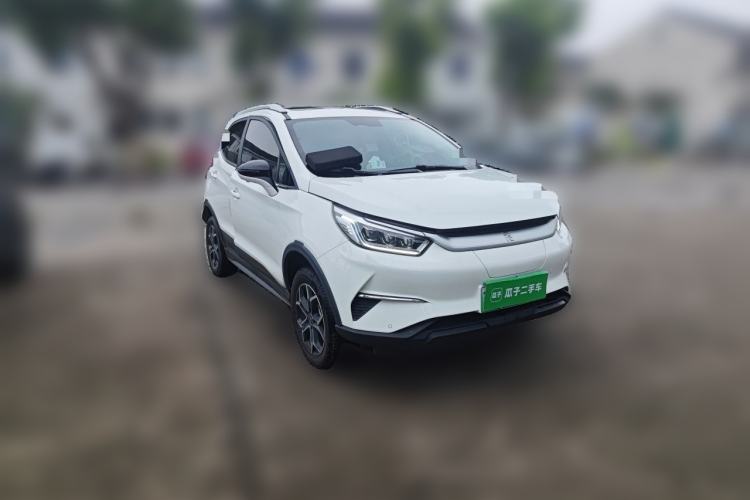 Used BYD Yuan Pro 2021 401 km Deluxe Version Front Right 45 Deg