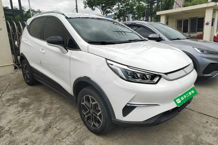 Used BYD Yuan Pro 2021 "Love for a Lifetime" Edition Front Right 45 Deg