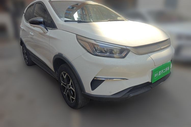 Used BYD Yuan Pro 2021 401 km Deluxe Version Front Right 45 Deg