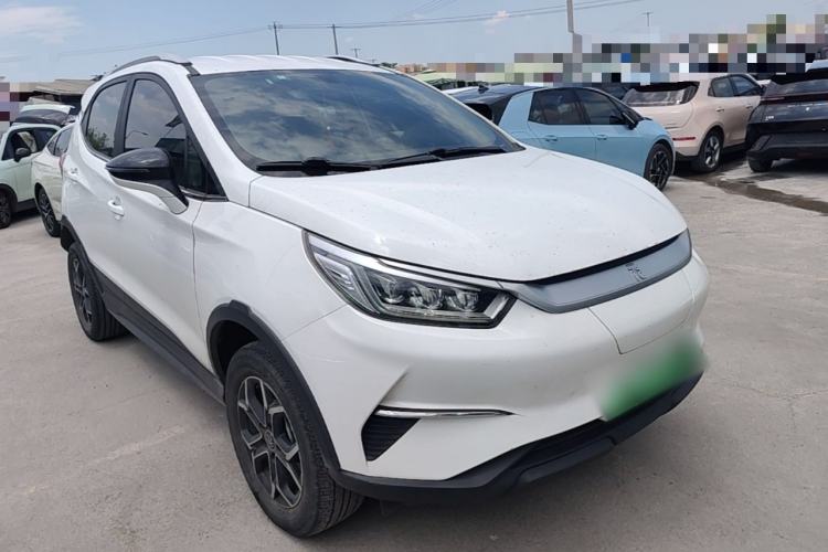 Used BYD Yuan Pro 2021 401 km Luxury Version Front Right 45 Deg