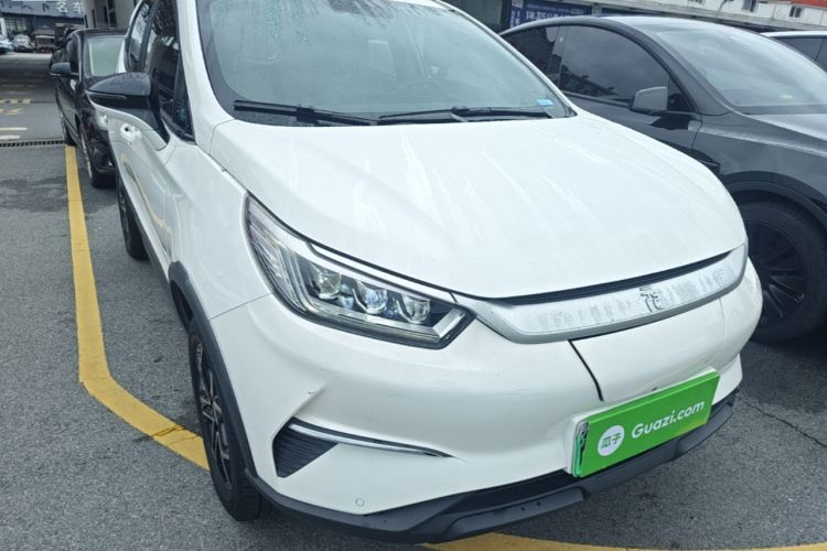 Used BYD Yuan Pro 2021 401 km Deluxe Version Front Right 45 Deg