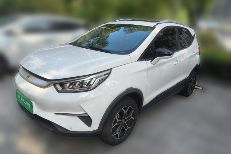 Used BYD Yuan Pro 2021 401 km Deluxe Version Front Right 45 Deg
