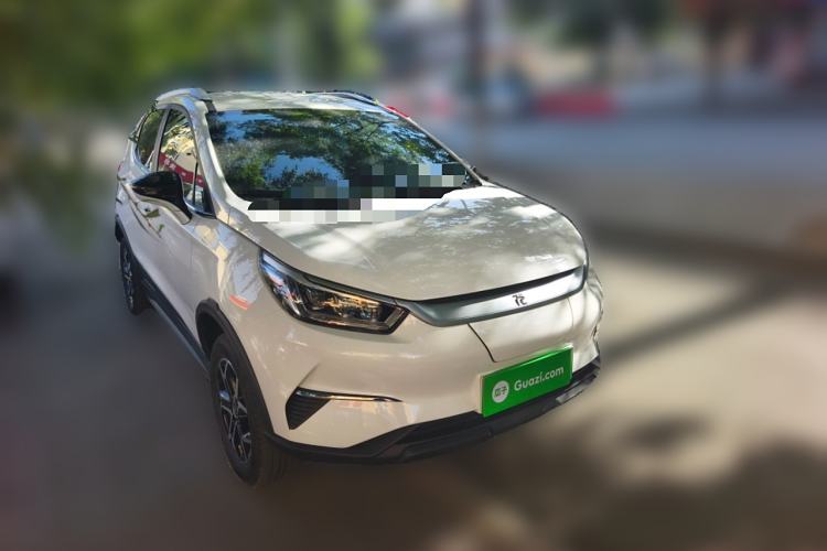 Used BYD Yuan Pro 2021 401 km Luxury Version Front Right 45 Deg