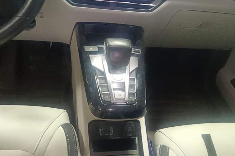 Used BYD Yuan Pro 2021 Lifetime Edition Gear Lever