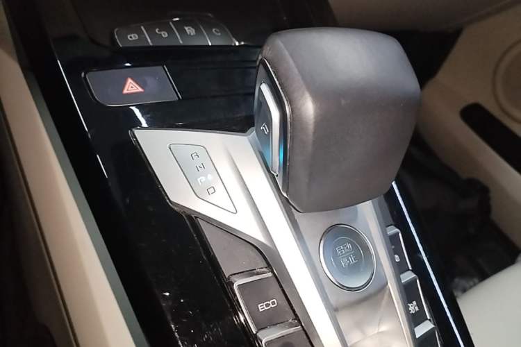Used BYD Yuan Pro 2021 Lifetime Edition Gear Lever