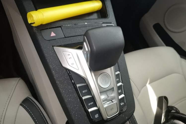 Used BYD Yuan Pro 2021 Lifetime Edition Gear Lever